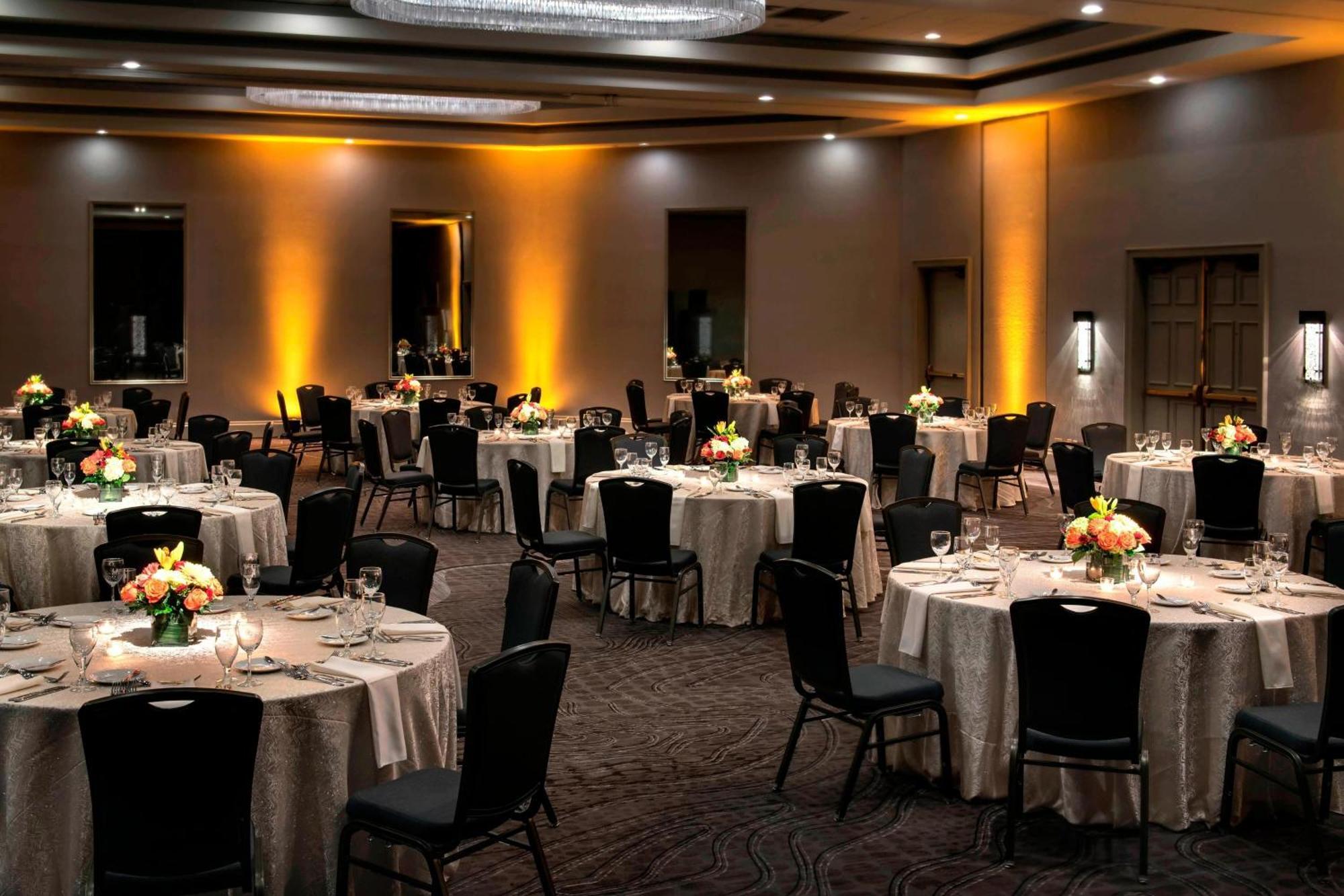Marriott Melville Long Island Exterior foto